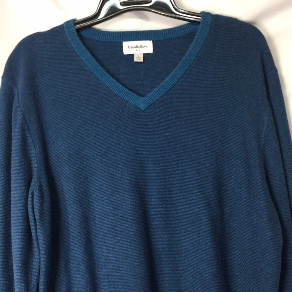 Goodfellow Mens Blue Pinstripe V-Neck Sweater Size L Like-NEW Condition